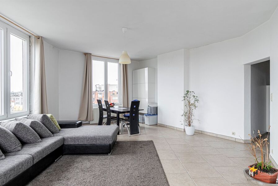 Appartement te koop in DEURNE