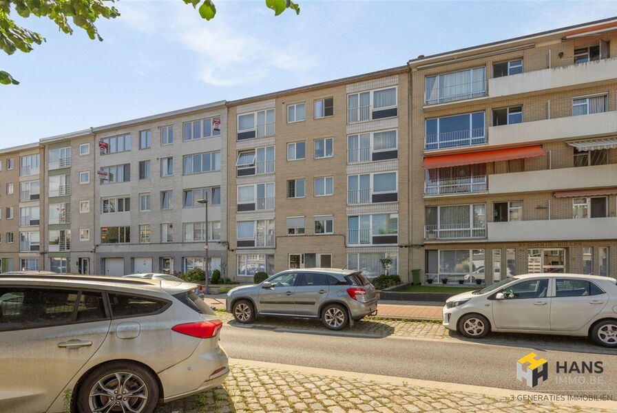 Appartement te koop in DEURNE