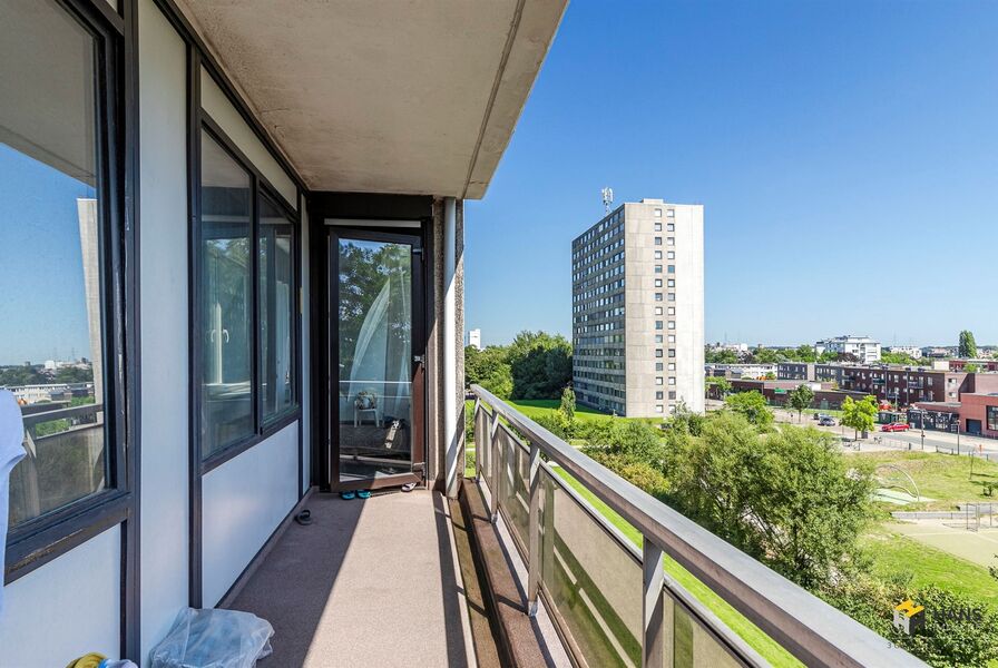 Appartement te koop in DEURNE