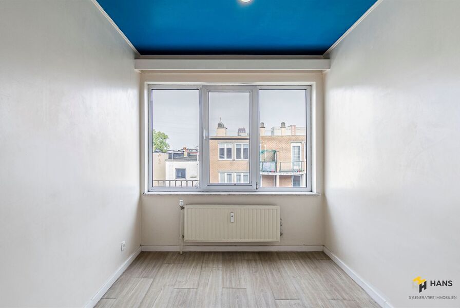 Appartement te koop in DEURNE