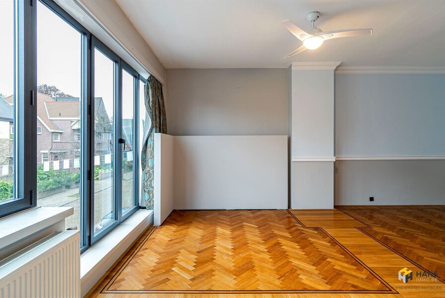 Appartement te koop in DEURNE