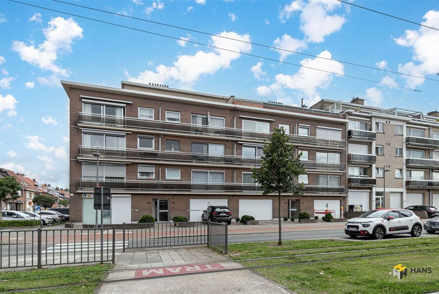 Appartement te koop in DEURNE