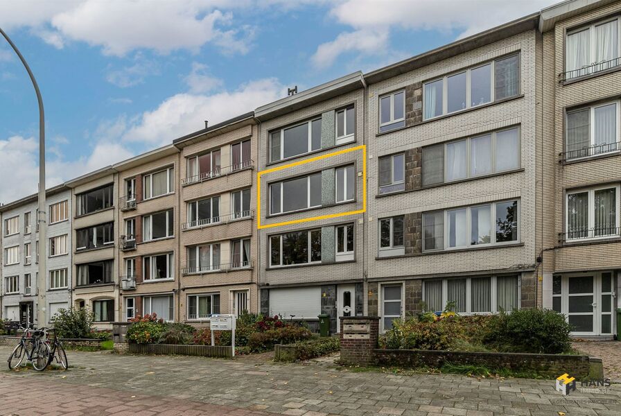 Appartement te koop in DEURNE