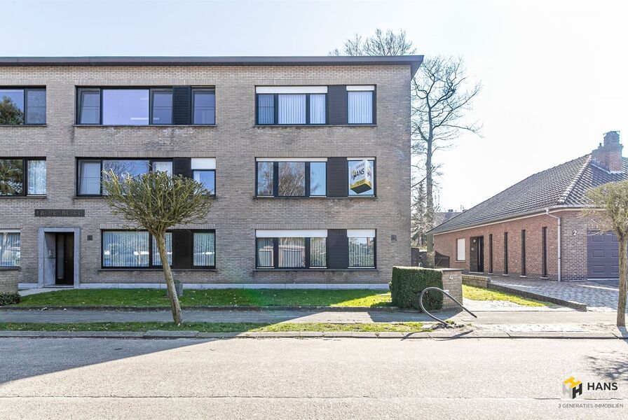 Appartement te koop in KAPELLEN