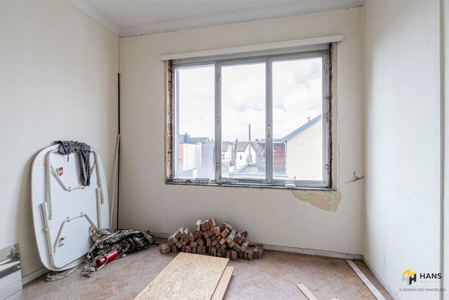 Appartementsgebouw te koop in DEURNE