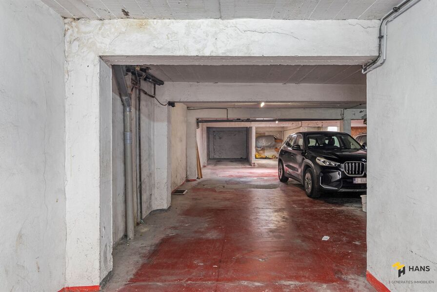 Parking / Garagebox te koop in BERCHEM