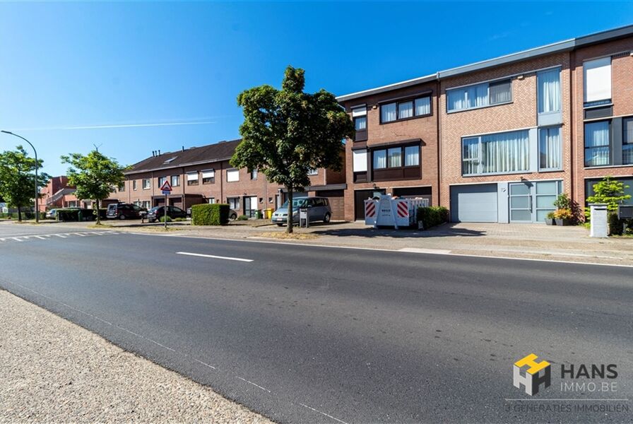 Woning te koop in HOEVENEN