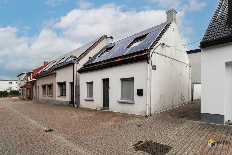 Woning te koop in HOEVENEN