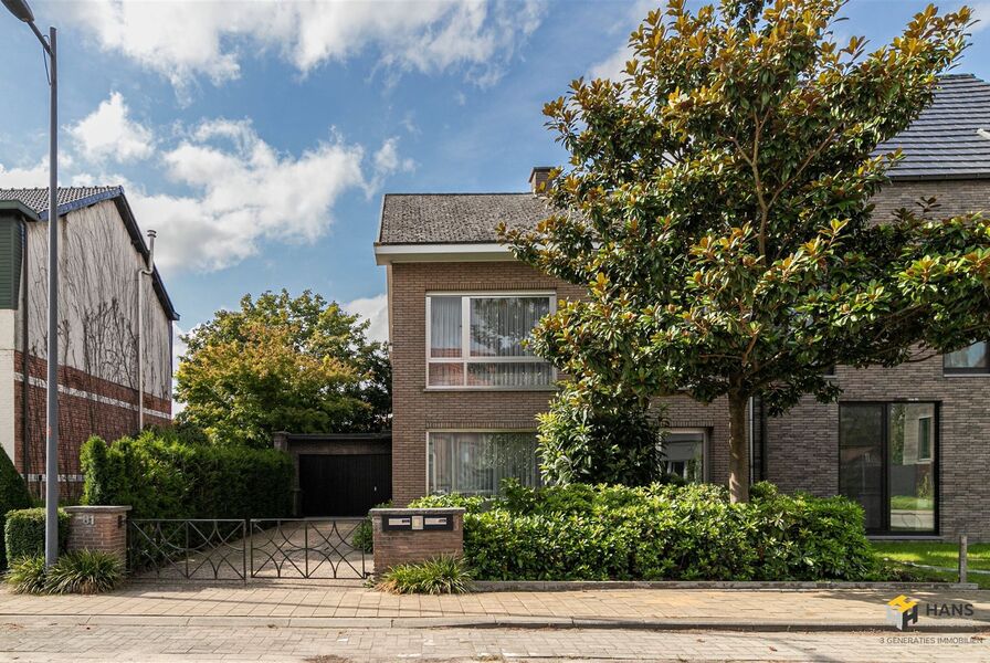 Woning te koop in KAPELLEN