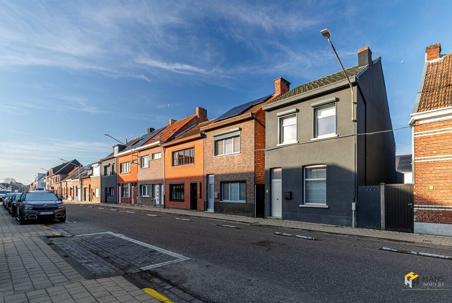 Woning te koop in KAPELLEN