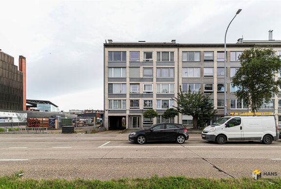 Appartement te koop in DEURNE