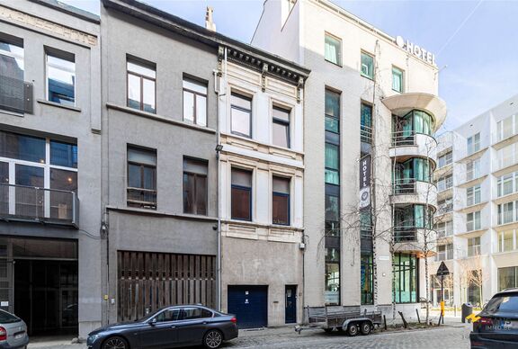 Bel-etage te koop in ANTWERPEN