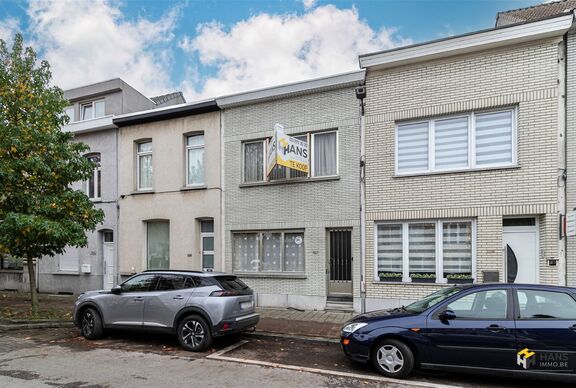 Woning te koop in DEURNE